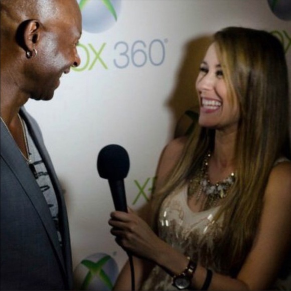 Meet your Posher, Julie - Picture 8 of 16